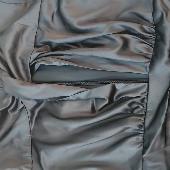 Astr The Label Petrova satin front cutout mini dress - Picture 9 of 16